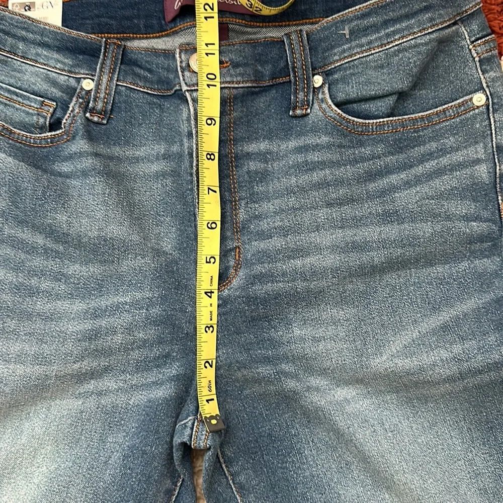 NWT • Gloria Vanderbilt • high rise skinny jeans - Picture 4 of 8
